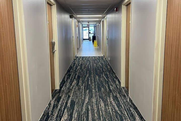 Ballroom/Hall 35 of 44